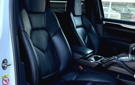 Porsche Cayenne III, 2015 год, 3 980 000 рублей, 25 фотография