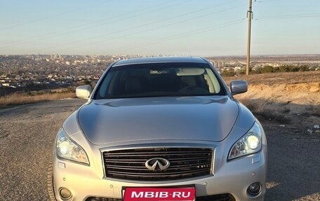 Infiniti M, 2012 год, 2 100 000 рублей, 1 фотография