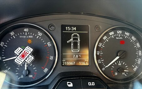 Skoda Fabia II, 2010 год, 690 000 рублей, 11 фотография