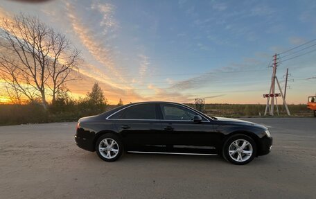 Audi A8, 2011 год, 1 450 000 рублей, 3 фотография