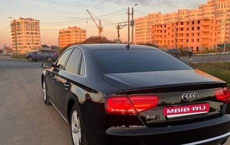 Audi A8, 2011 год, 1 450 000 рублей, 10 фотография