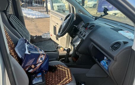 Volkswagen Caddy III рестайлинг, 2006 год, 530 000 рублей, 9 фотография