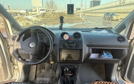 Volkswagen Caddy III рестайлинг, 2006 год, 530 000 рублей, 17 фотография