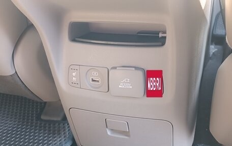 KIA Carnival III, 2019 год, 3 400 000 рублей, 18 фотография