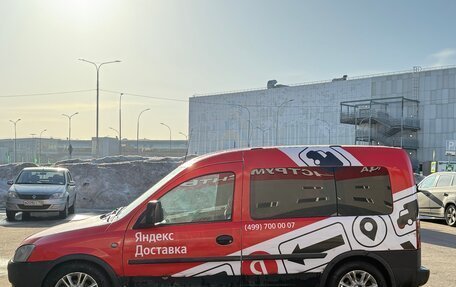 Opel Combo C, 2008 год, 370 000 рублей, 4 фотография