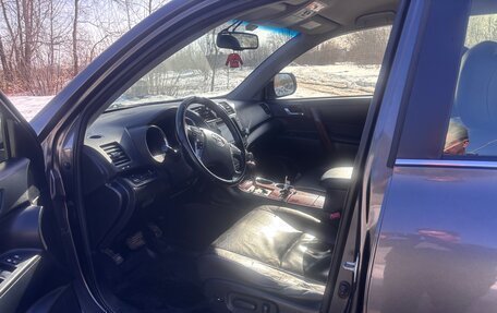 Toyota Highlander III, 2012 год, 1 500 000 рублей, 10 фотография