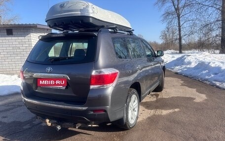 Toyota Highlander III, 2012 год, 1 500 000 рублей, 5 фотография