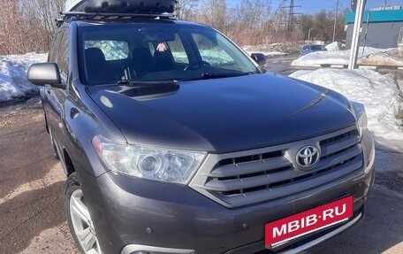 Toyota Highlander III, 2012 год, 1 500 000 рублей, 7 фотография