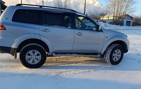 Mitsubishi Pajero Sport II рестайлинг, 2012 год, 1 900 000 рублей, 12 фотография