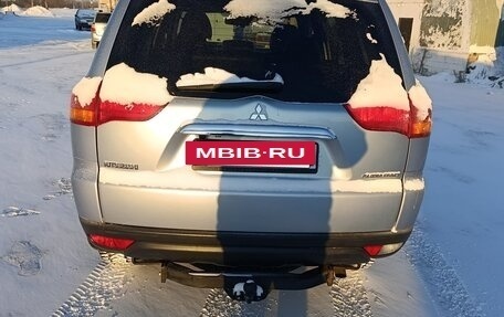 Mitsubishi Pajero Sport II рестайлинг, 2012 год, 1 900 000 рублей, 10 фотография