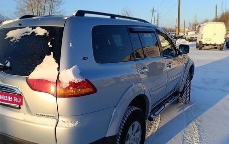 Mitsubishi Pajero Sport II рестайлинг, 2012 год, 1 900 000 рублей, 11 фотография