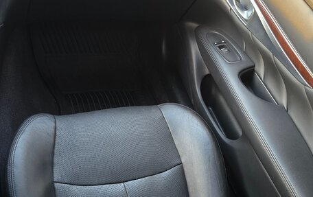 Infiniti M, 2012 год, 2 100 000 рублей, 10 фотография