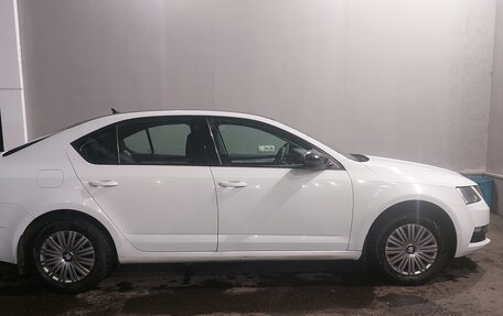 Skoda Octavia, 2020 год, 1 300 000 рублей, 5 фотография