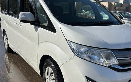 Honda Stepwgn IV, 2019 год, 2 100 000 рублей, 9 фотография