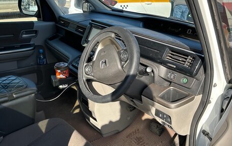 Honda Stepwgn IV, 2019 год, 2 100 000 рублей, 10 фотография