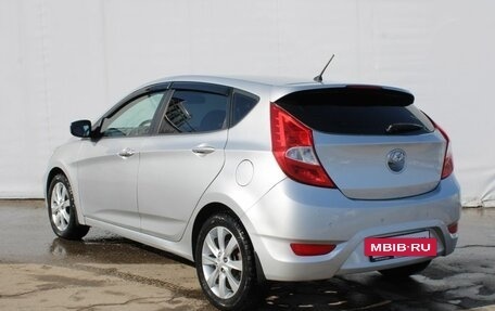 Hyundai Solaris II рестайлинг, 2011 год, 750 000 рублей, 7 фотография