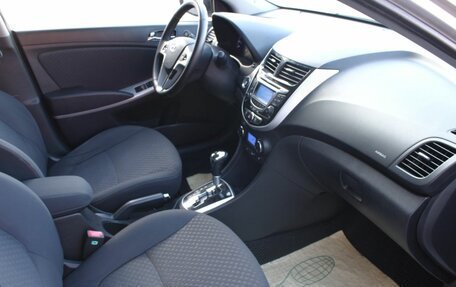 Hyundai Solaris II рестайлинг, 2011 год, 750 000 рублей, 12 фотография