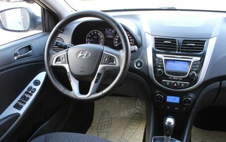Hyundai Solaris II рестайлинг, 2011 год, 750 000 рублей, 16 фотография