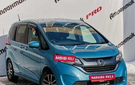Honda Freed II, 2017 год, 1 715 000 рублей, 10 фотография