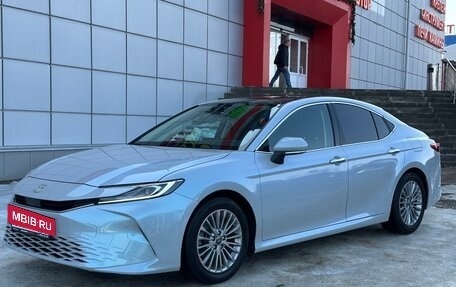 Toyota Camry, 2024 год, 3 650 000 рублей, 9 фотография