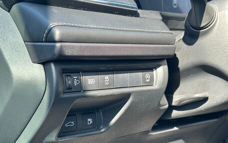 Toyota Camry, 2024 год, 3 650 000 рублей, 17 фотография