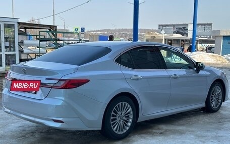 Toyota Camry, 2024 год, 3 650 000 рублей, 13 фотография