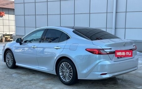 Toyota Camry, 2024 год, 3 650 000 рублей, 10 фотография