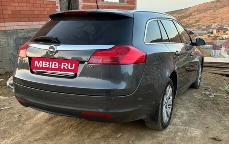 Opel Insignia II рестайлинг, 2010 год, 800 000 рублей, 3 фотография