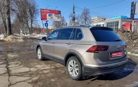 Volkswagen Tiguan II, 2018 год, 2 750 000 рублей, 1 фотография