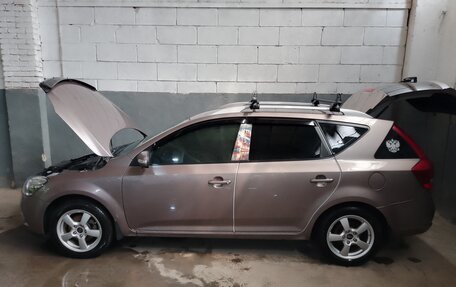 KIA cee'd I рестайлинг, 2010 год, 700 000 рублей, 12 фотография