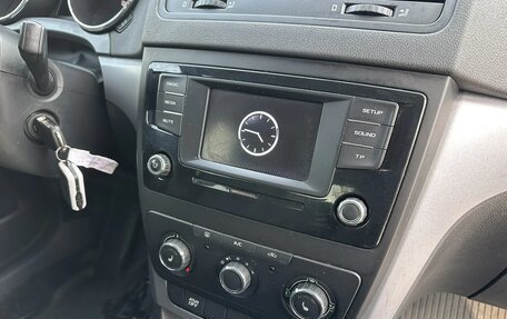 Skoda Yeti I рестайлинг, 2015 год, 1 180 000 рублей, 13 фотография