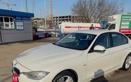 BMW 3 серия, 2012 год, 1 800 000 рублей, 3 фотография