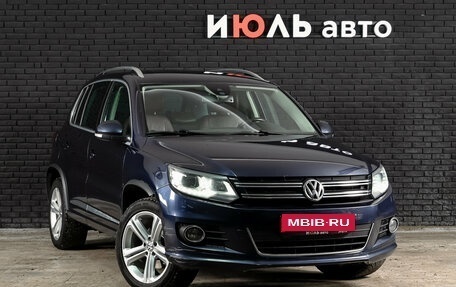 Volkswagen Tiguan I, 2016 год, 2 050 000 рублей, 3 фотография