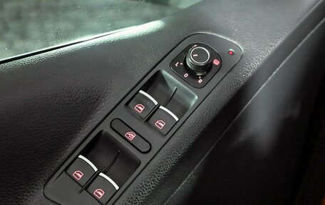 Volkswagen Tiguan I, 2016 год, 2 050 000 рублей, 12 фотография