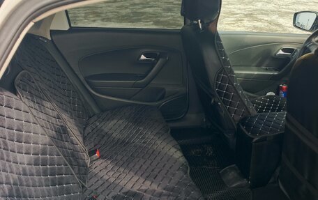 Volkswagen Polo VI (EU Market), 2018 год, 550 000 рублей, 4 фотография