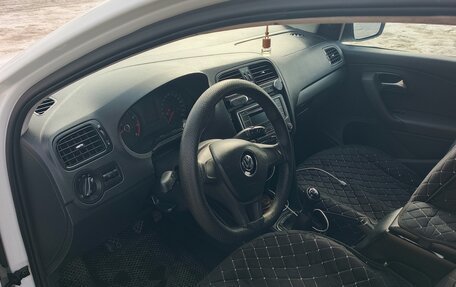 Volkswagen Polo VI (EU Market), 2018 год, 550 000 рублей, 6 фотография