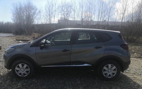 Renault Kaptur I рестайлинг, 2017 год, 800 000 рублей, 4 фотография