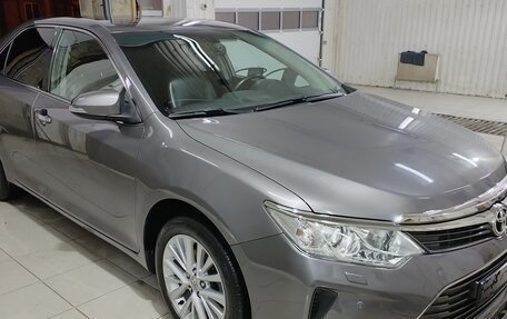 Toyota Camry, 2014 год, 1 790 000 рублей, 2 фотография