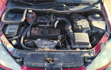 Peugeot 206, 2002 год, 180 000 рублей, 2 фотография