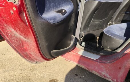 Peugeot 206, 2002 год, 180 000 рублей, 3 фотография