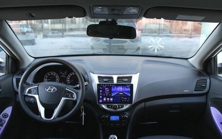 Hyundai Solaris II рестайлинг, 2011 год, 684 000 рублей, 11 фотография