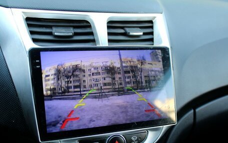 Hyundai Solaris II рестайлинг, 2011 год, 684 000 рублей, 12 фотография