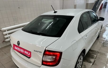 Skoda Rapid I, 2019 год, 850 000 рублей, 4 фотография