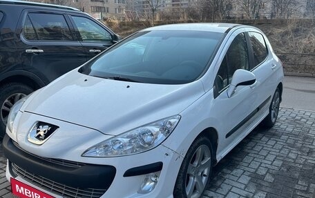 Peugeot 308 II, 2010 год, 330 000 рублей, 2 фотография