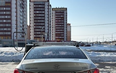 Hyundai Sonata VI, 2011 год, 690 000 рублей, 6 фотография