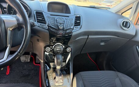 Ford Fiesta, 2015 год, 840 000 рублей, 10 фотография