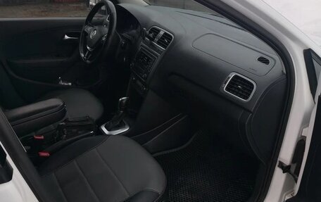 Volkswagen Polo VI (EU Market), 2017 год, 1 050 000 рублей, 7 фотография