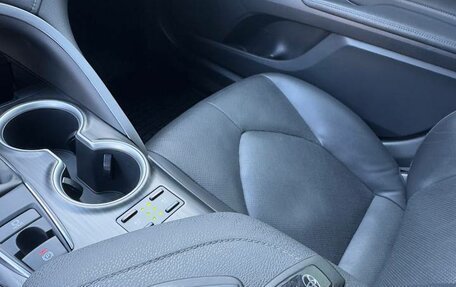 Toyota Camry, 2022 год, 3 350 000 рублей, 21 фотография