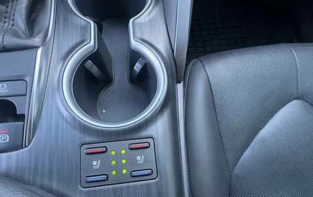 Toyota Camry, 2022 год, 3 350 000 рублей, 22 фотография