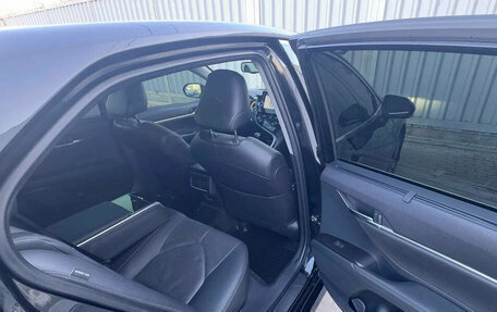 Toyota Camry, 2022 год, 3 350 000 рублей, 28 фотография